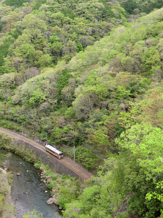 r2026.04.22-d6019a.jpg