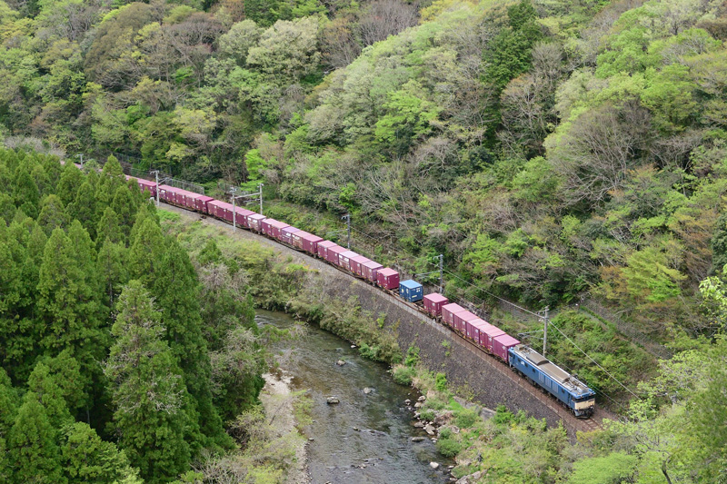 r2026.04.22-d9047.jpg